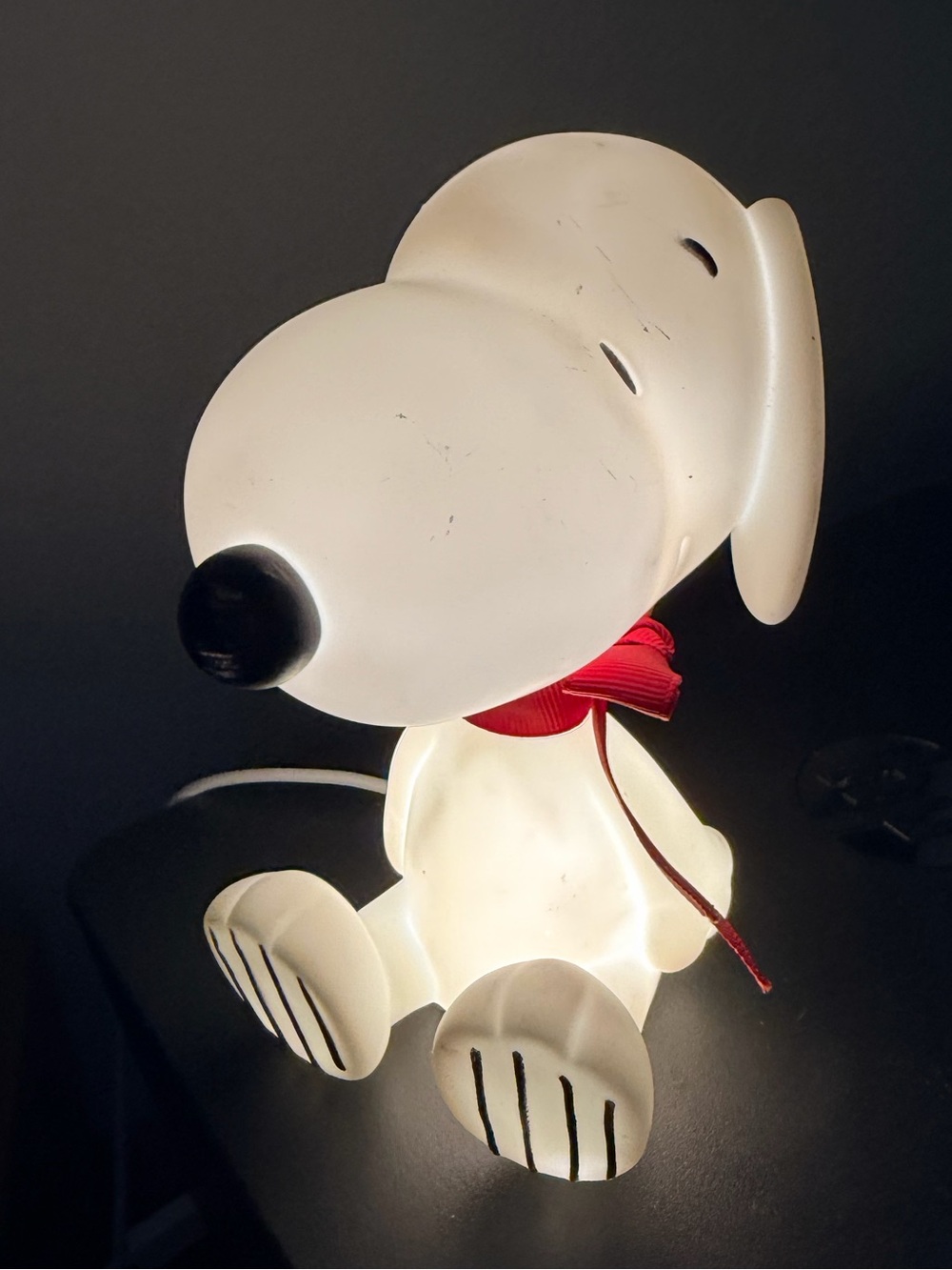 🥰 Official Peanuts Snoopy LED Touch Mood Lamp Night Light EUC So cute 🥰